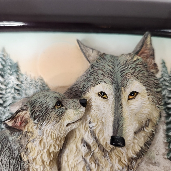 Vintage Mother Baby Wolves Gray Wolf Relief Wood Trinket Jewlery Box 90s 1990s - Picture 3 of 10